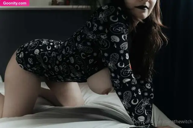 Tarathewitch photo 113