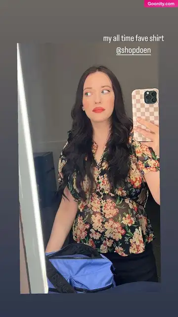 Kat Dennings photo 113