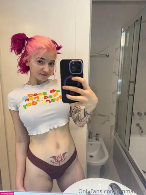 Emma Fiore photo 15