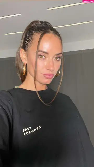 Yesjulz photo 168