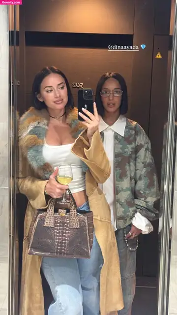 Yesjulz photo 94