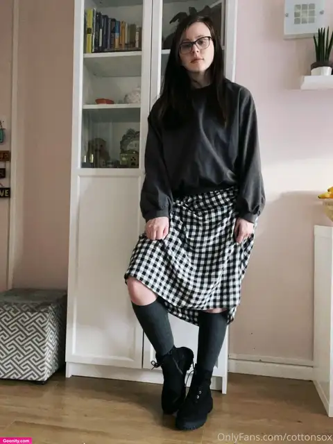 Alice CottonSox photo 726