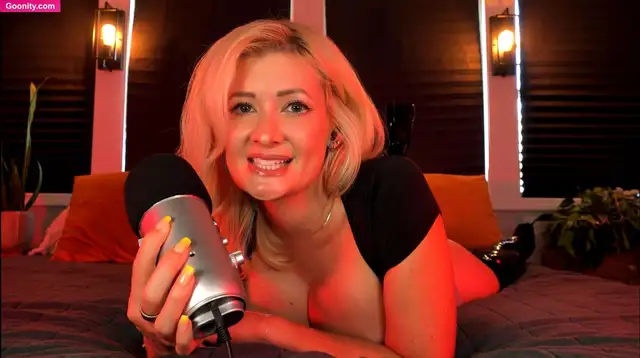 ASMR Maddy - Слитое Обнаженное Фото 6
