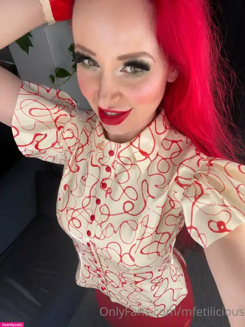 Miss Fetilicious photo 94