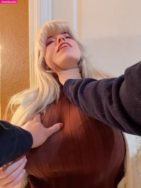Sabrina Banks photo 36