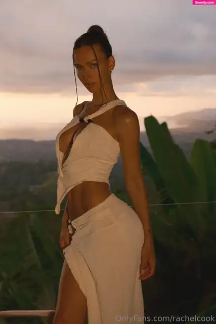rachelcook - Photo 6