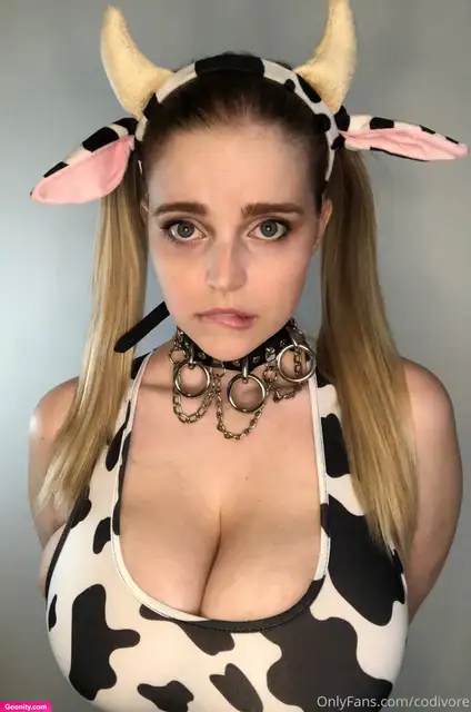 Codi Vore photo 209