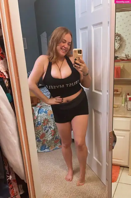 Katie Moran photo 154