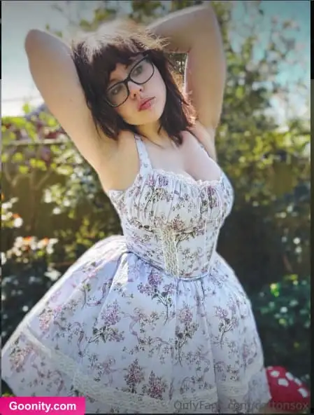 Alice CottonSox photo 474