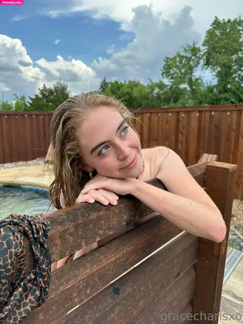 Grace Charis photo 100