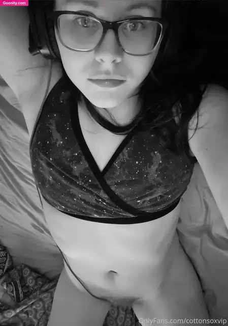 Alice CottonSox photo 576