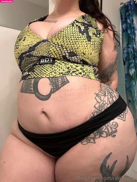 Goddess Reina 🖤😈 photo 18