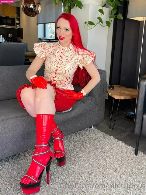 Miss Fetilicious photo 64