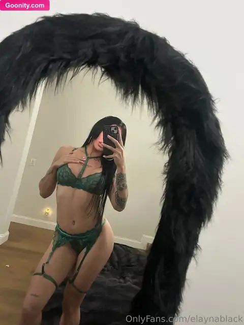 Elayna Black photo 118