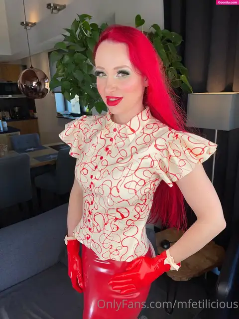 Miss Fetilicious photo 86