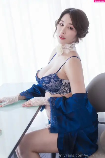 辛尤里 photo 100
