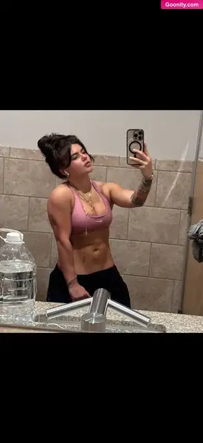 Raelee Rudolph photo 124