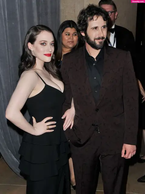 Kat Dennings photo 143