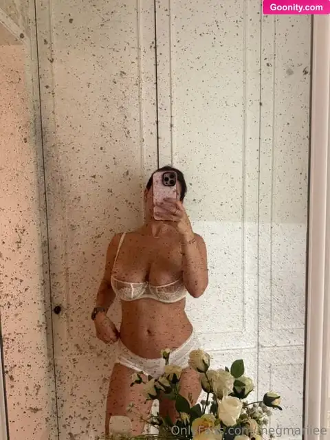 Megan Mccarthy Full Body Mirror Selfie In Lingerie Nude OnlyFans Photo