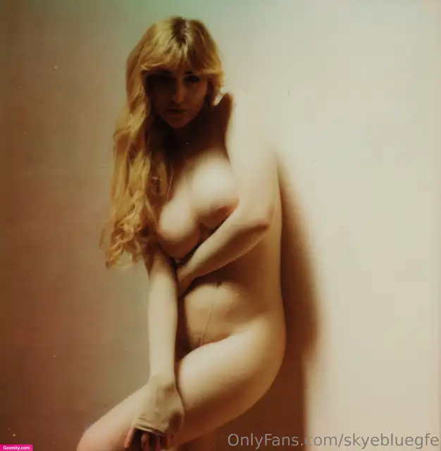 Skye Blue photo 65