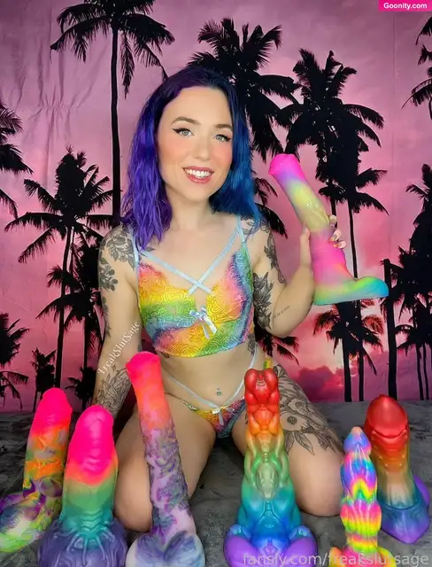 FreakSlutSage 🦄🐲🦑 photo 10