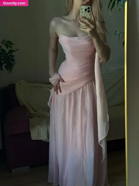 Nika Beiar Teasing In A Pink Strapless Dress Nude Patreon Photo