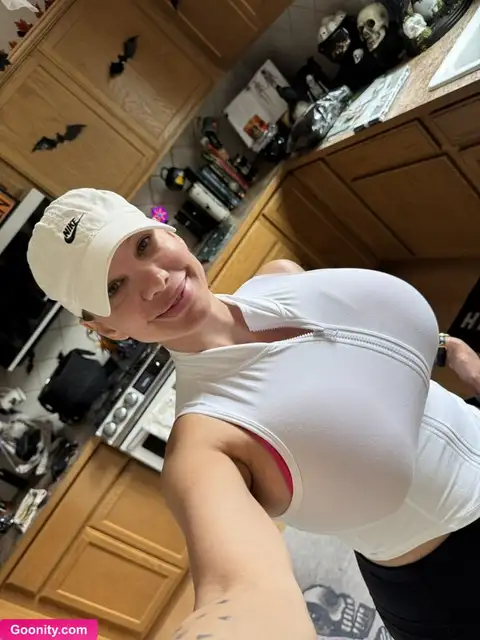 Brittany Elizabeth - Nude Leaked Photo 173