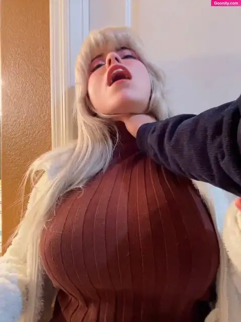 Sabrina Banks photo 33