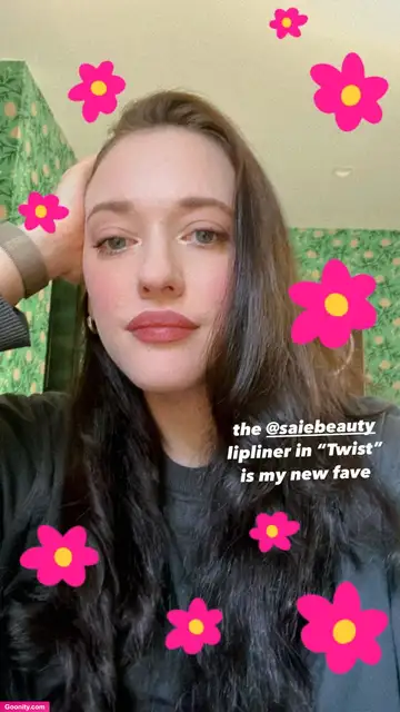 Kat Dennings photo 86