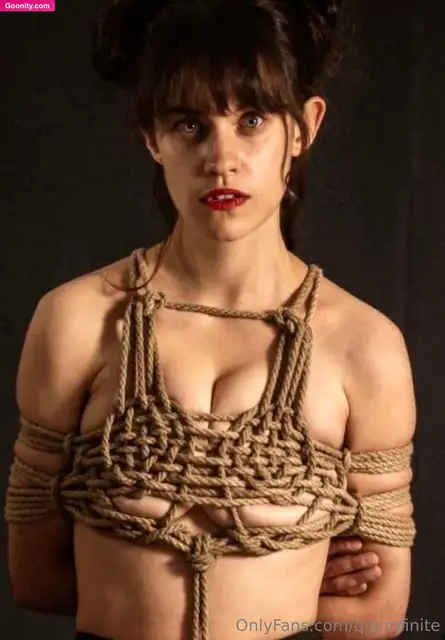 Quinn Finite - Nude Leaked Photo 250