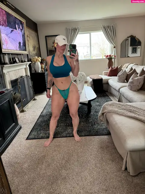 Brittany Elizabeth - صورة عارية مسربة 108