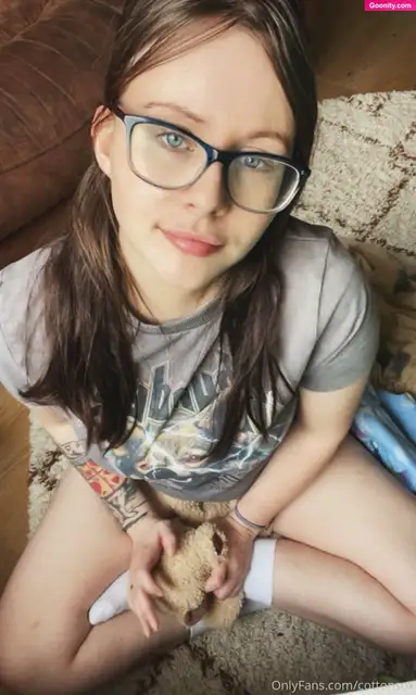 Alice CottonSox photo 608