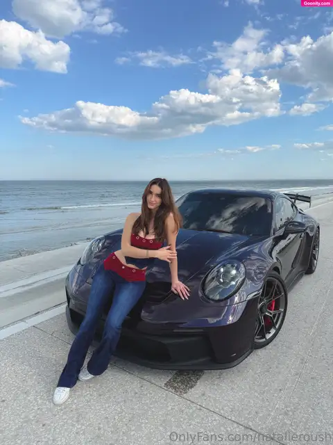 🍌 Natalie Roush photo 74