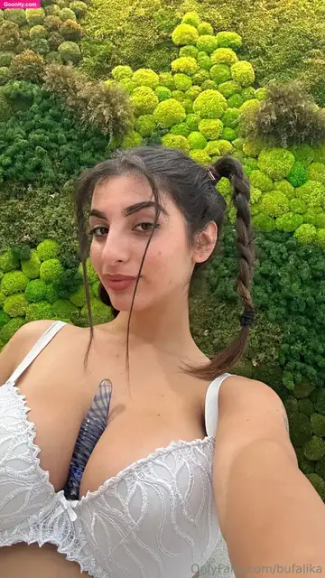 Ika DAuria photo 194