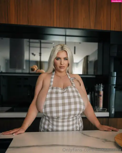 Nina Phoenix - Nude Leaked Photo 11