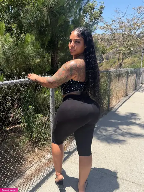 Kkvsh - Nude Leaked Photo 11