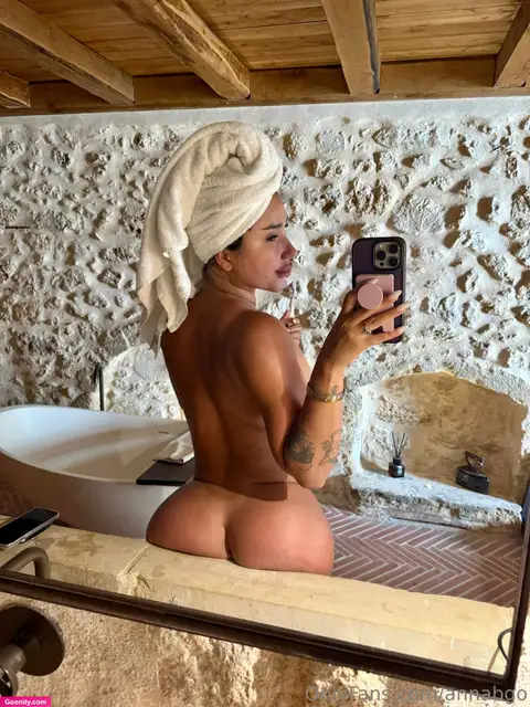 Anna Beggion photo 14