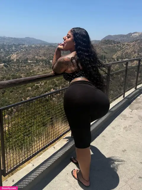 Kkvsh - Nude Leaked Photo 12