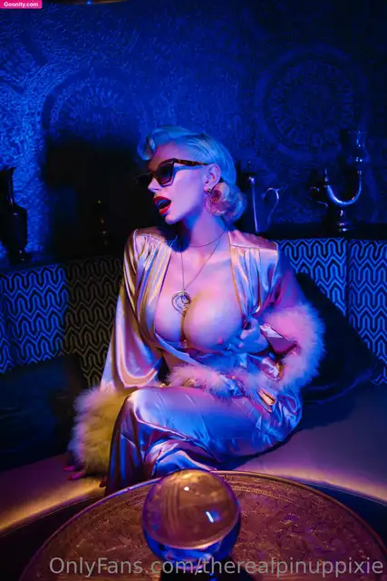 PinupPixie photo 127