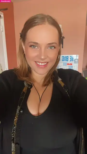 Katie Moran photo 96
