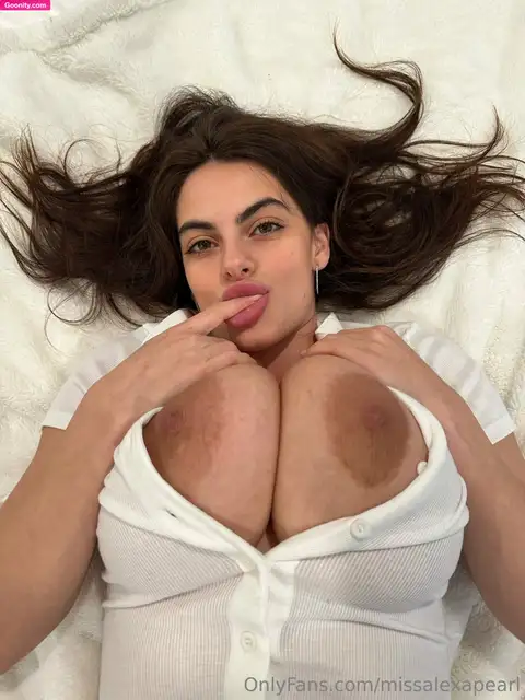Mama Alexa photo 48