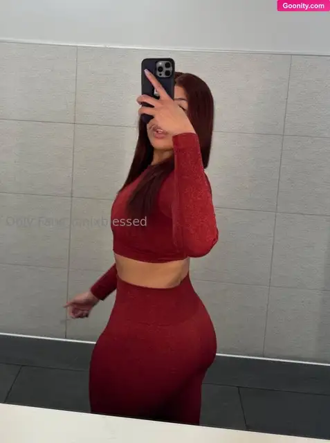 Yanixblessed photo 21