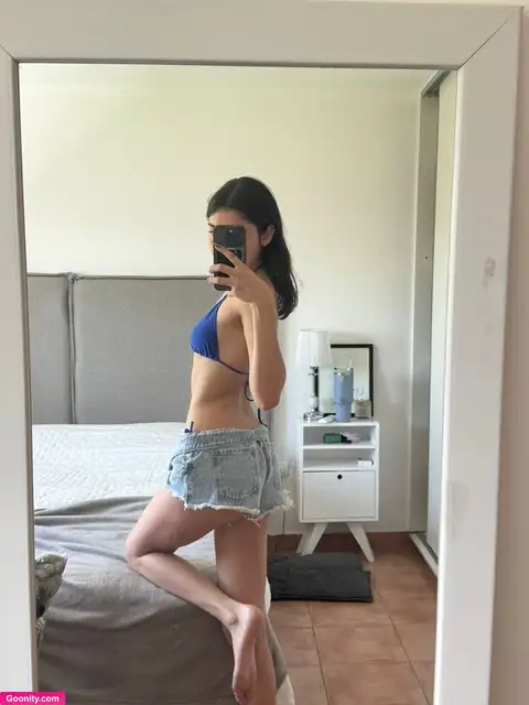 alexia caste photo 92