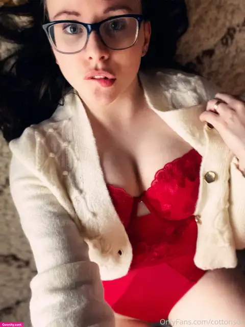 Alice CottonSox photo 806