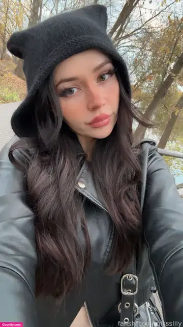 missslily photo 18
