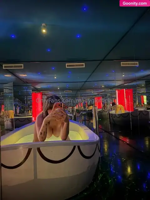 Mady Gio - 裸体泄露照片 234