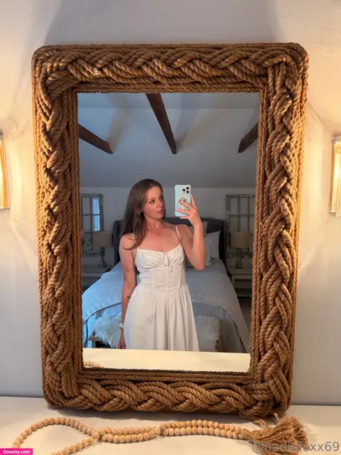 Nadia Foxx 🦊 photo 81