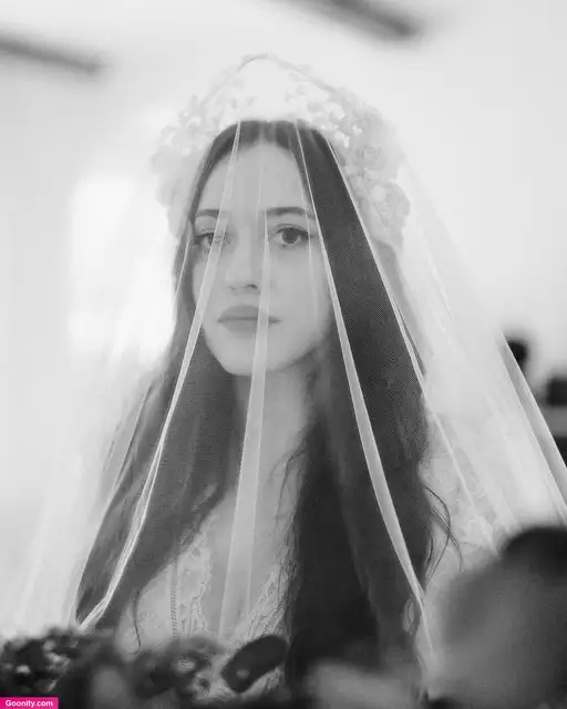 Kat Dennings photo 178