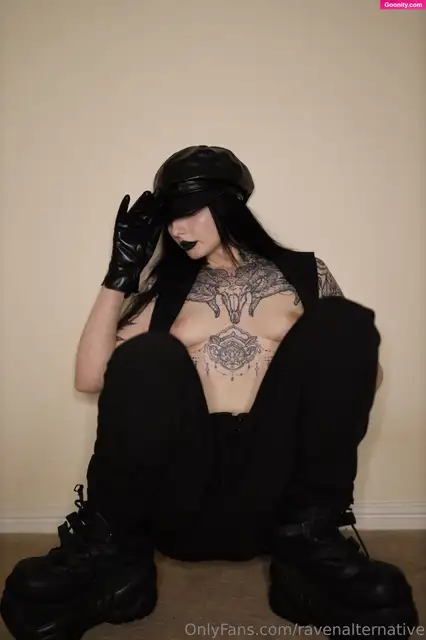 Raven photo 59