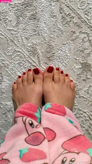 Alinity - Foto Nua Vazada 120